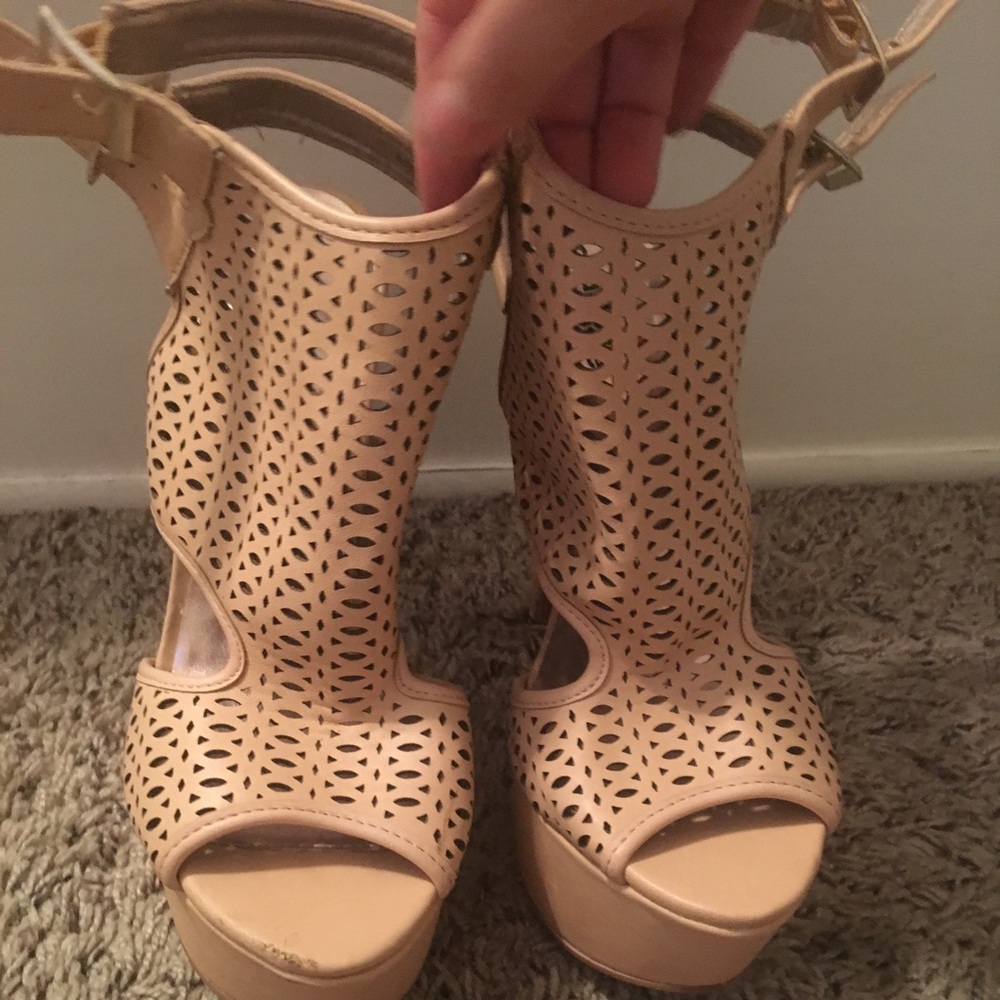 Nude heels